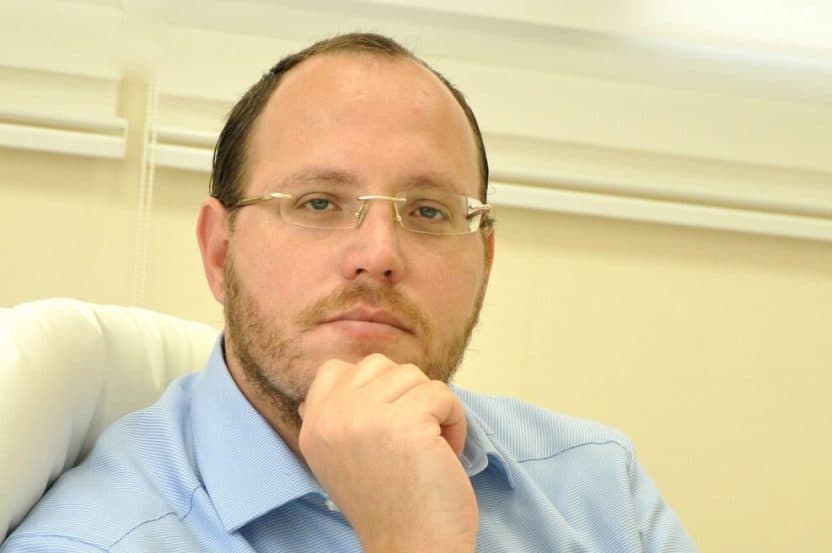 יהודה הרציג // יחצ