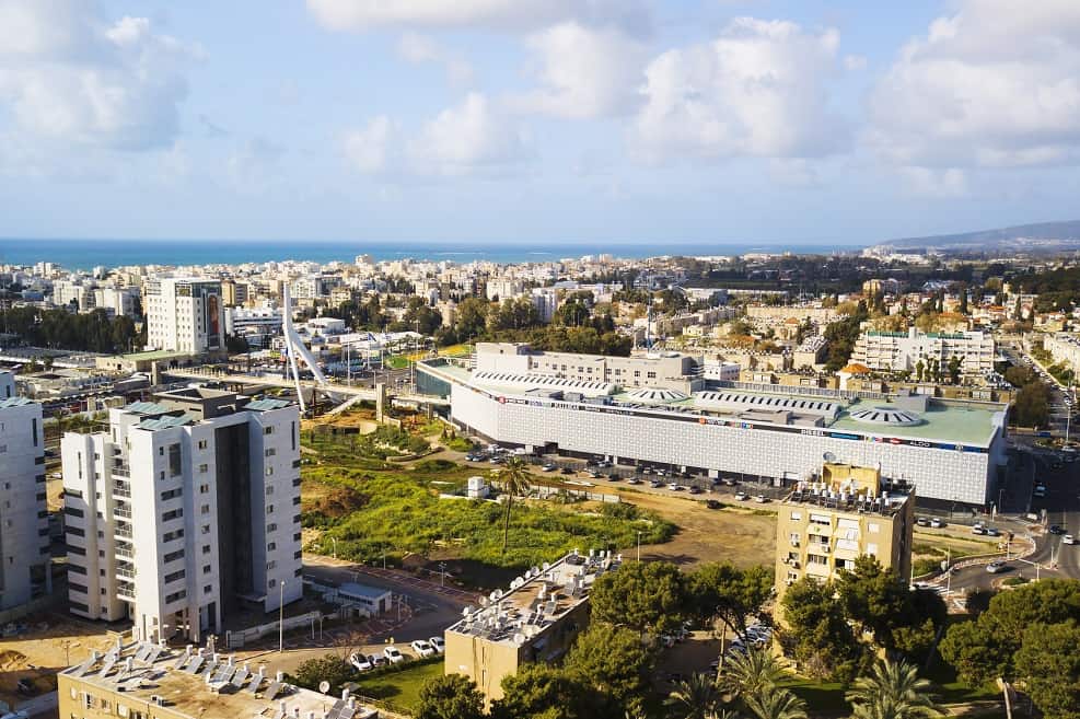 מחיר למשתכן בנהריה // depositphotos