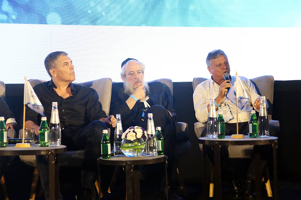 אביטן, חנוך זייברט, דורון נויוירט // צילום: מיכל מסינג