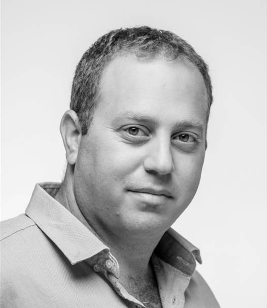 גלעד לוקר // צילום אסף הבר