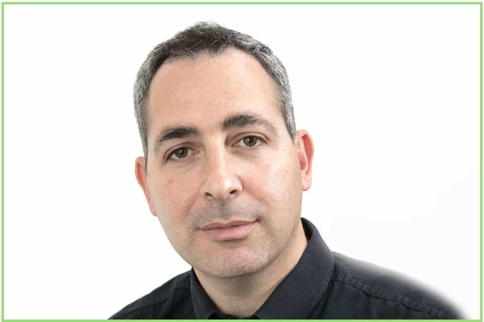 עו"ד צבי שוב // יחצ
