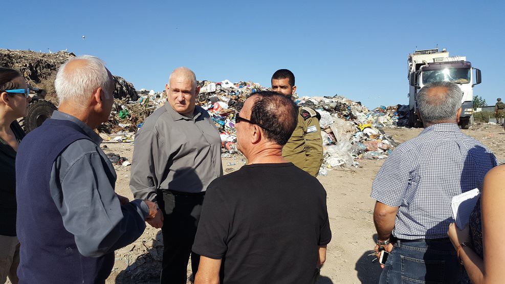 במרכז, מנכל המשרד להגנת הסביבה צילום דוברות המשרד להגנת הסביבה