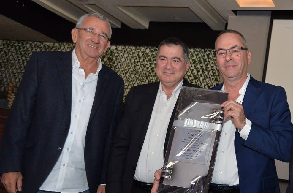 מימין רוני בריק ראול סרוגו ויהושע שפונדר // יחצ