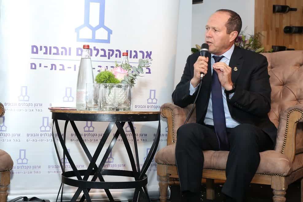 ניר ברקת בכנס ארגון הקבלנים והבונים תל אביב יפו בת ים // צילום: עופר עמרם