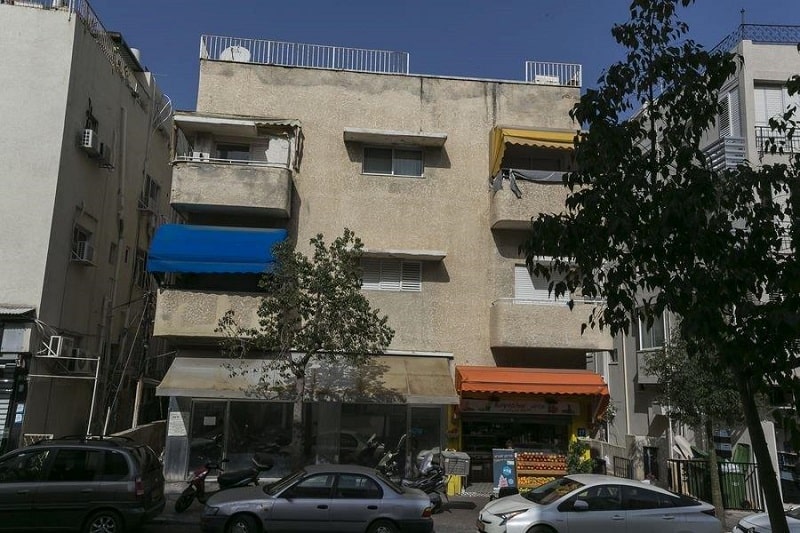בוגרשוב 17- לפני שיפוץ החזיתות // צילום: דורון סהר