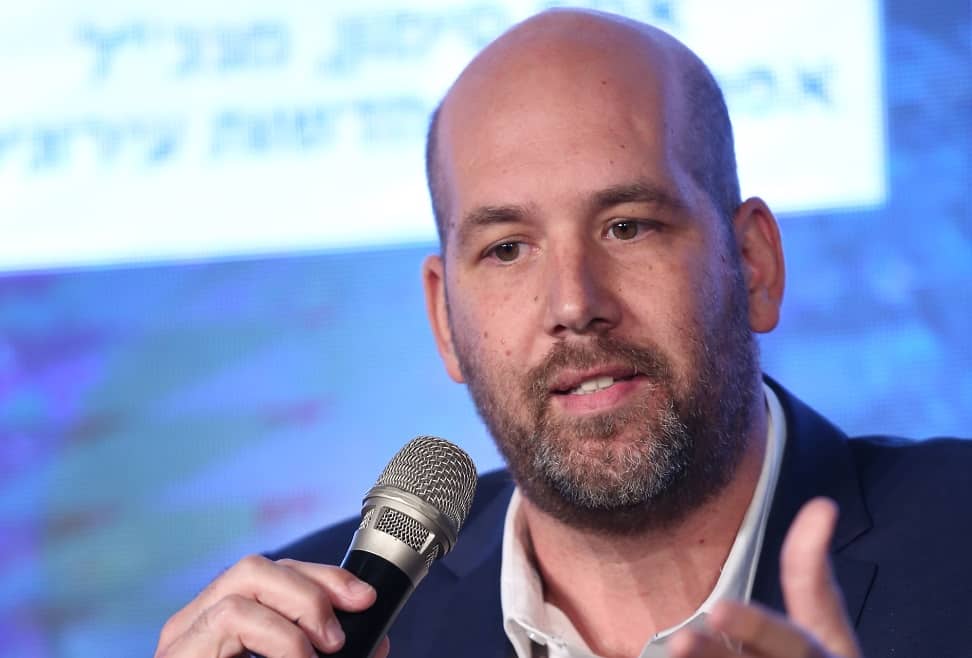 אסף סימון מנכל אפריקה התחדשות עירונית בכנס מגדילים // צילום דרור סיתהכל