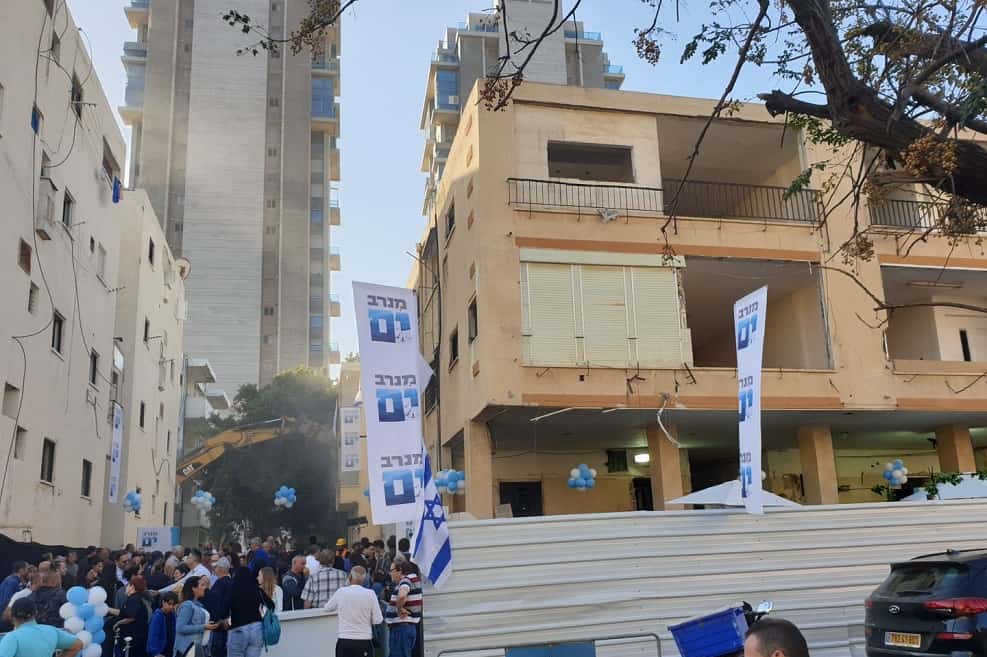 יח"צ