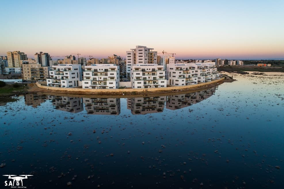 פרויקט 'אביסרור על המים' בשכונת אגמים באשקלון // s.a צילום