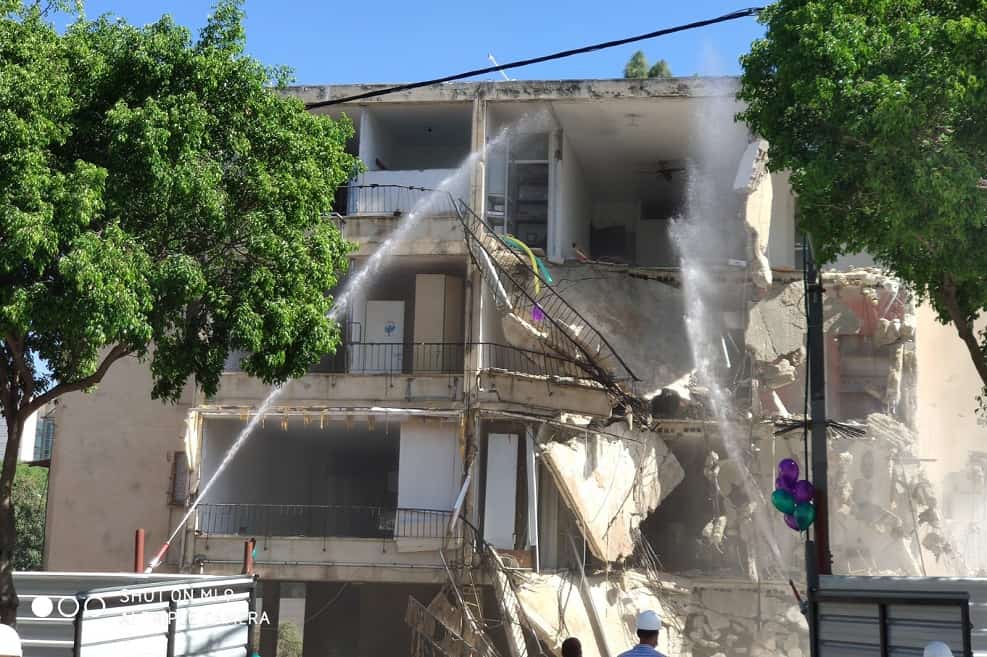 הריסת הבניינים בארלוזורוב 44-46-48 // יחצ