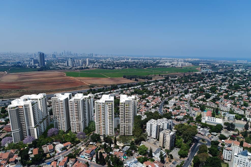 הפרויקט של אאורה ברמה"ש // אנדו סטודיו