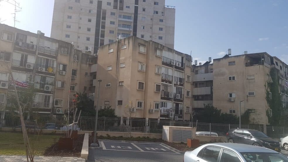 מתחם הרצל 2,4,6 יהוד // צילום: אוסף פרטי