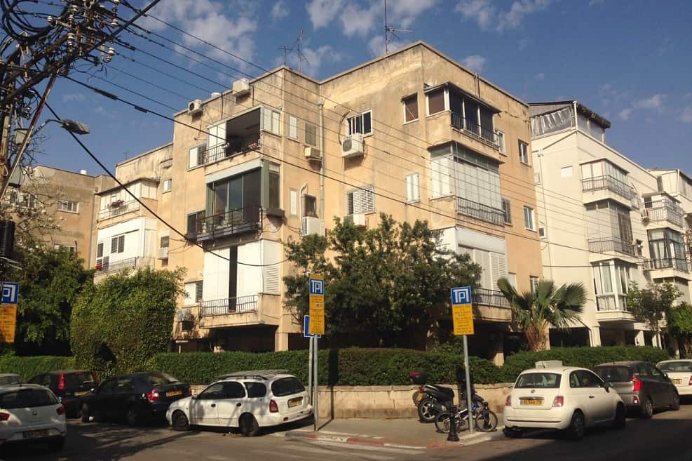 אלחריזי 11 פינת בן עזרא 14- מצב קיים // קבוצת אלמוג