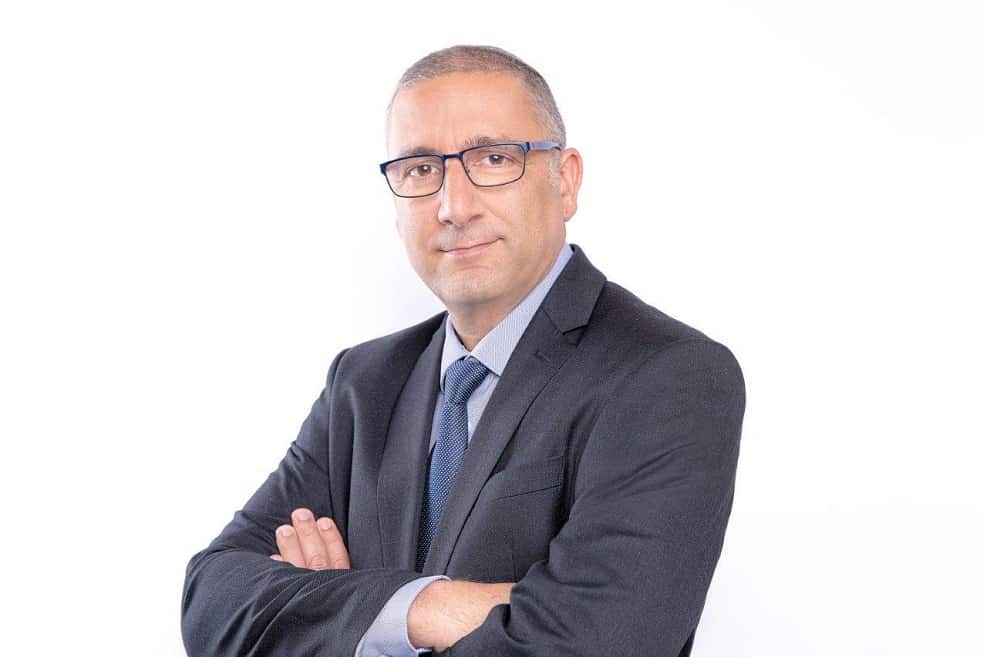 יגאל אהרוני // ענבל מרמרי