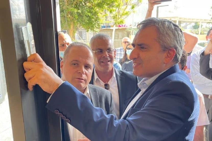השר זאב אלקין וראש עיריית אשקלון תומר גלאם // עמיגור