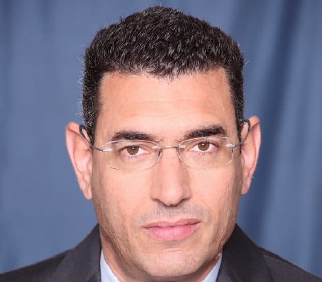 איציק טאוויל, סמנכ"ל בכיר ומנהל אגף הנדלן ואגף האשראי בקבוצת הראל ביטוח ופיננסים // צילום:  מיה כרמי-דרור