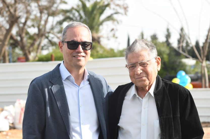 עמיר רחלבסקי וצבי גוב ארי // צילום: חכם רמי חכם