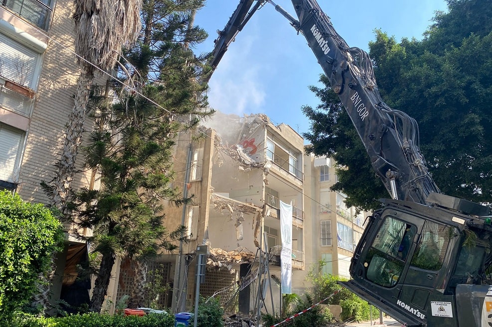 הריסת הבניין בבצאלאל 9 , צילום: יח"צ בית וגג