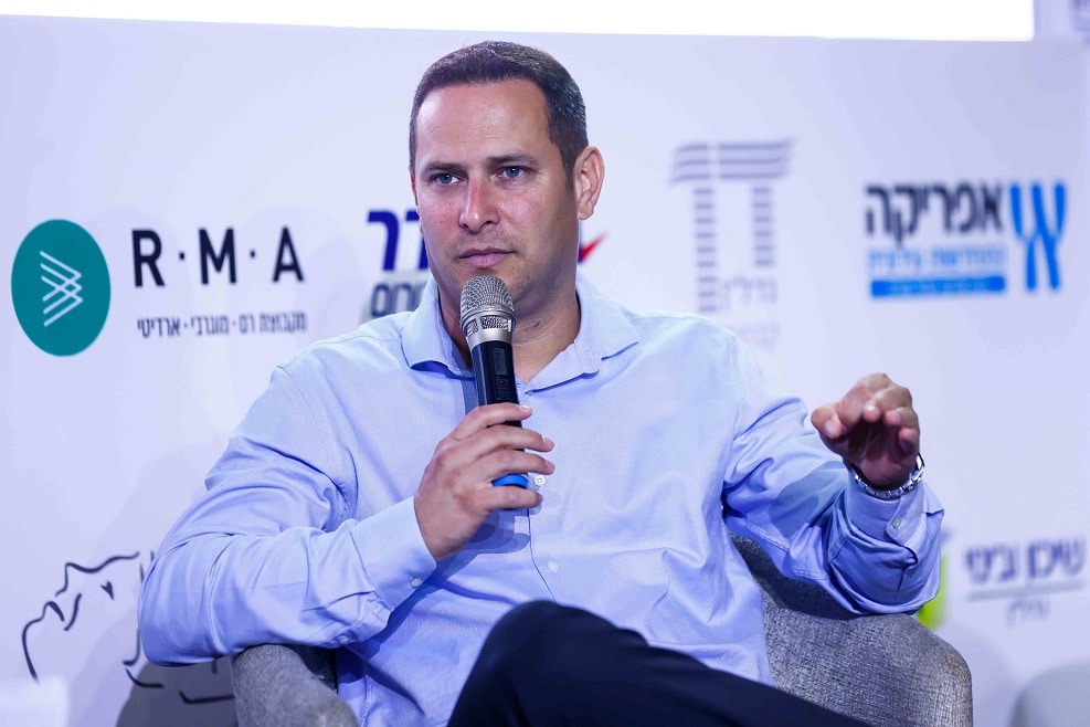 רז קינבטליך בכנס "מגדילים" // צילום: דרור סיתהכל