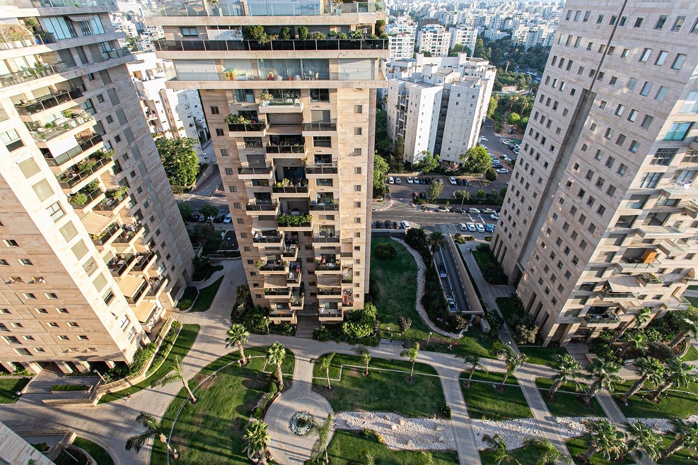 הפנטאוז ברמת אביב // צילום: פיליפ מורוזוב
