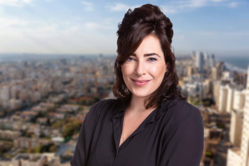 קארין קורן // צילום רז רוגובסקי | depositphotos
