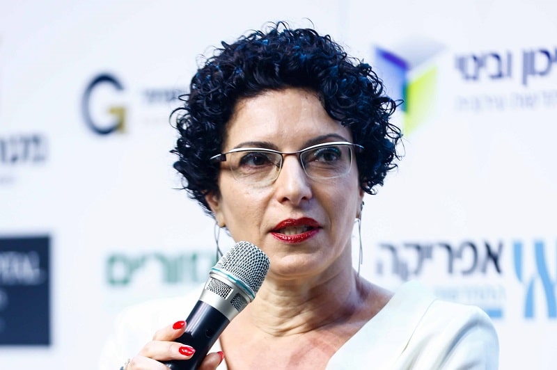עינת גנון בכנס מגדילים // צילום: דרור סיתהכל