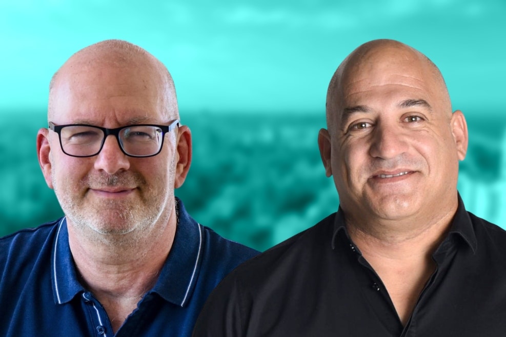 מימין: יקי כפיר // צילום: ימית הורניאן | איתמר רגב // צילום: סול אברון - סטודיו כמון || Depositphotos