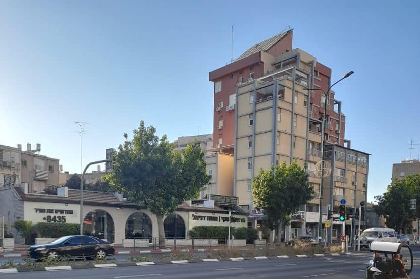 מתחם פינוי בינוי החייל האלמוני // צילום: משה ברגד