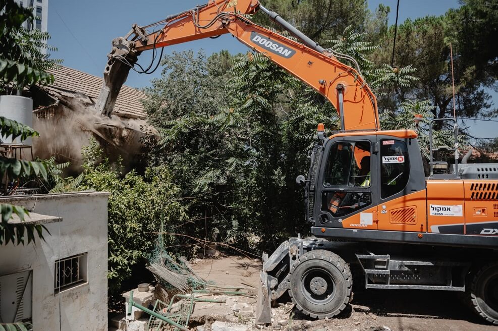 אירוע הריסה - המתחם השלישי בפרויקט שדרות היובל בירושלים // צילום: רביד פרי