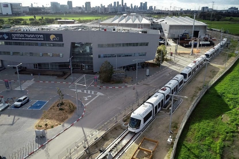 הרכבת הקלה והדיפו: נת"ע // באדיבות עיריית פתח תקווה