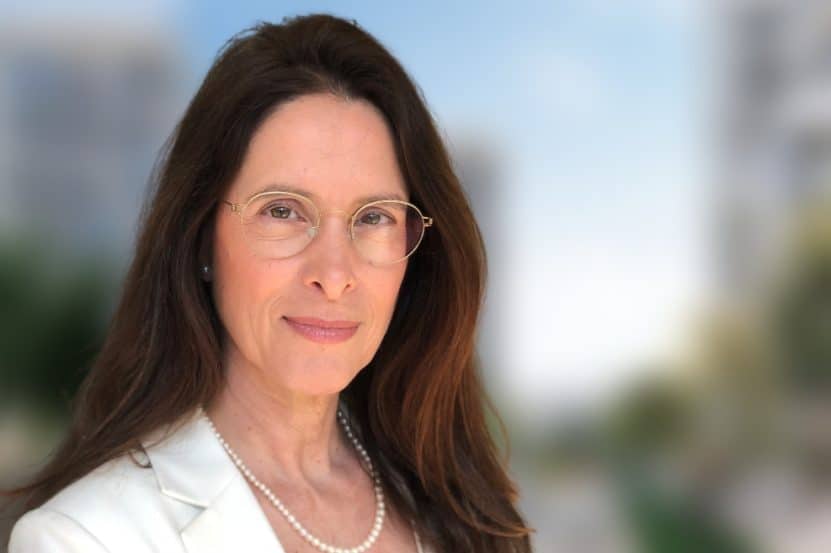 דניאלה פז ארז מנכל ובעלים פז כלכלה והנדסה // צילום: דרור נחום | Depositphotos