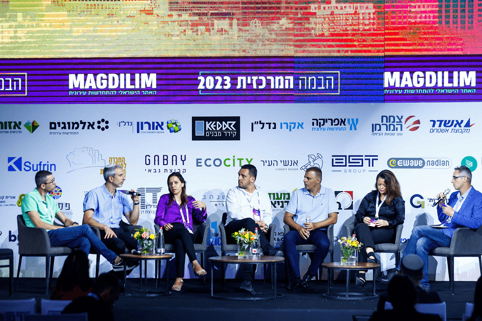 פאנל "מאחדים כוחות" - הכנס השנתי של אתר מגדילים // צילום: דרור סיתהכל