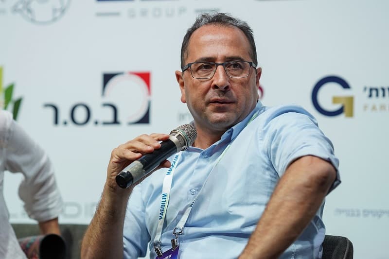 אינג' יואל אבן בכנס מגדילים // צילום: פלג אלקלעי