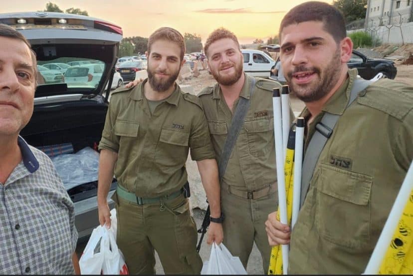 מתנדבים // באדיבות לשכת שמאי המקרקעין