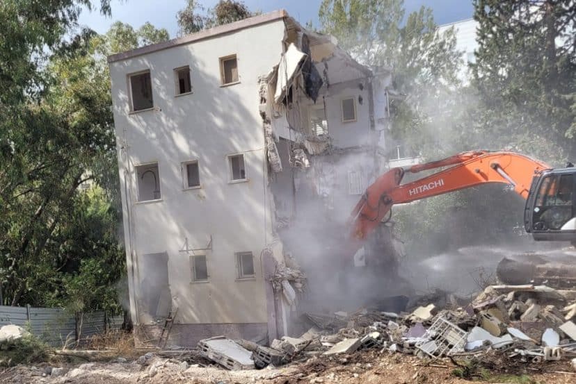 הריסה חביבה רייך 55 בחיפה // צילום: יח"צ