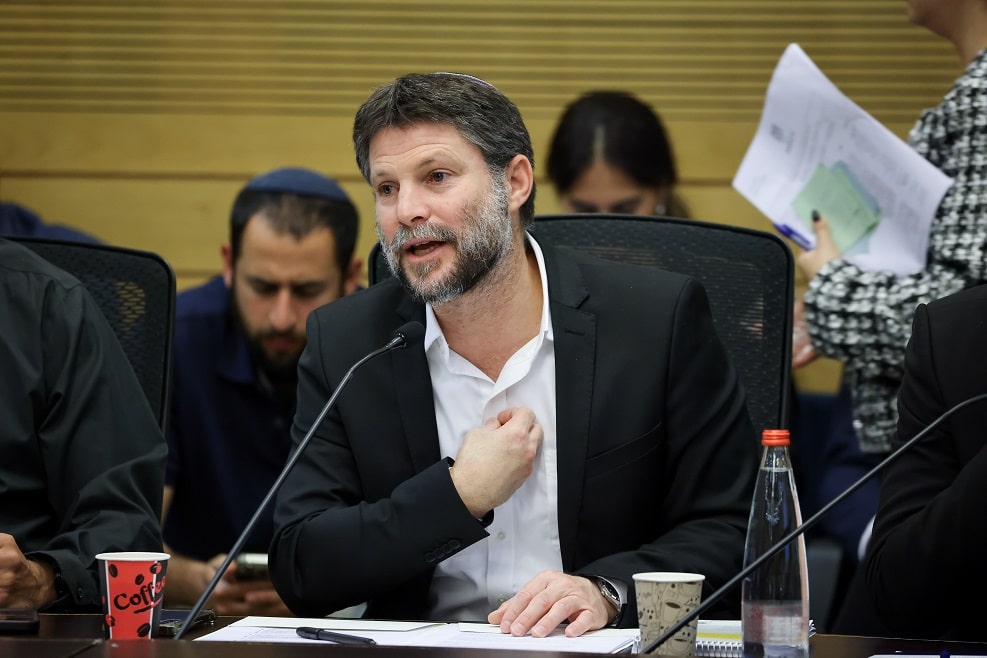 שר האוצר במהלך הדיון בוועדת הכספים והכלכלה // צילום: נועם מושקוביץ/דוברות הכנסת