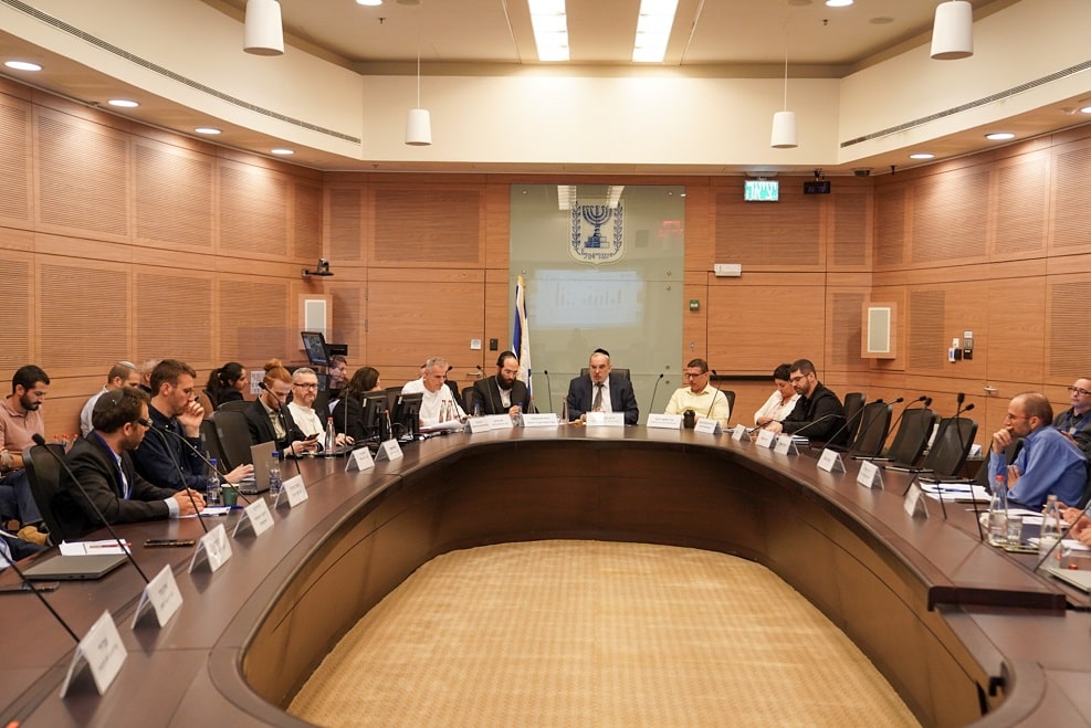 מתוך דיון בוועדת הפנים // צילום: דוברות הכנסת דני שם טוב