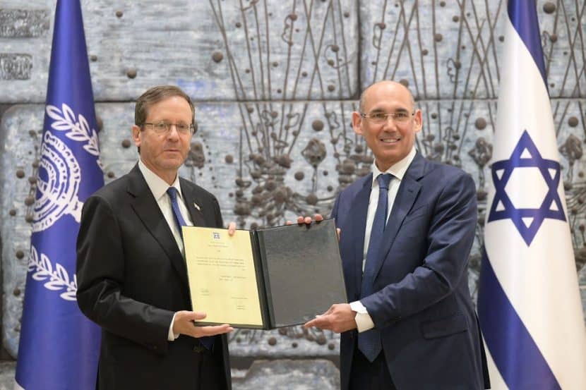 נגיד בנק ישראל ונשיא המדינה // צילום: עמוס בן גרשום/לע"מ