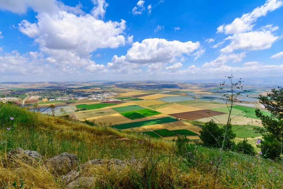 מבט מהגלבוע על עמק חרוד // Depositphotos