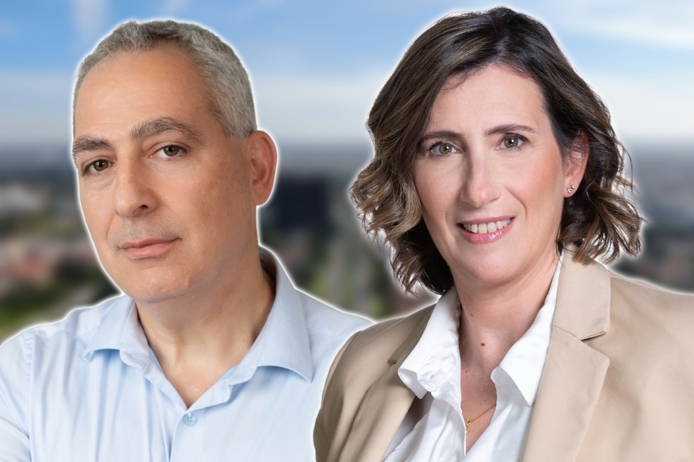 מימין: עו"ד רונית אלפר // צילום: רז רוגובסקי | עו"ד צבי שוב // צילום: itamar photo