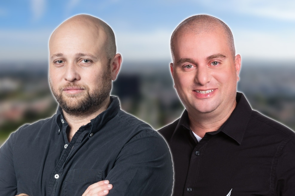 מימין: עו"ד אריאל יוסף // צילום: רז רוגובסקי | אלון וייזברג // צילום: אורי כרמי | Depositphotos