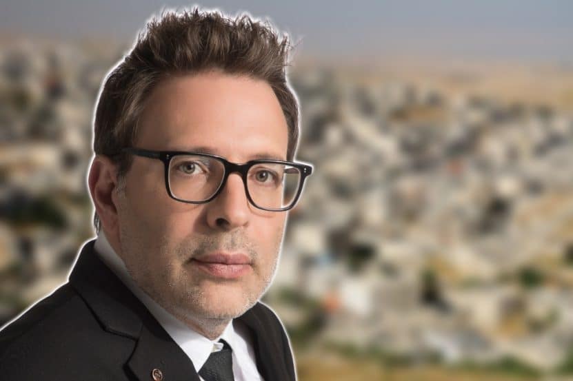 עו"ד יריב גוטמן // יח"צ | Depositphotos