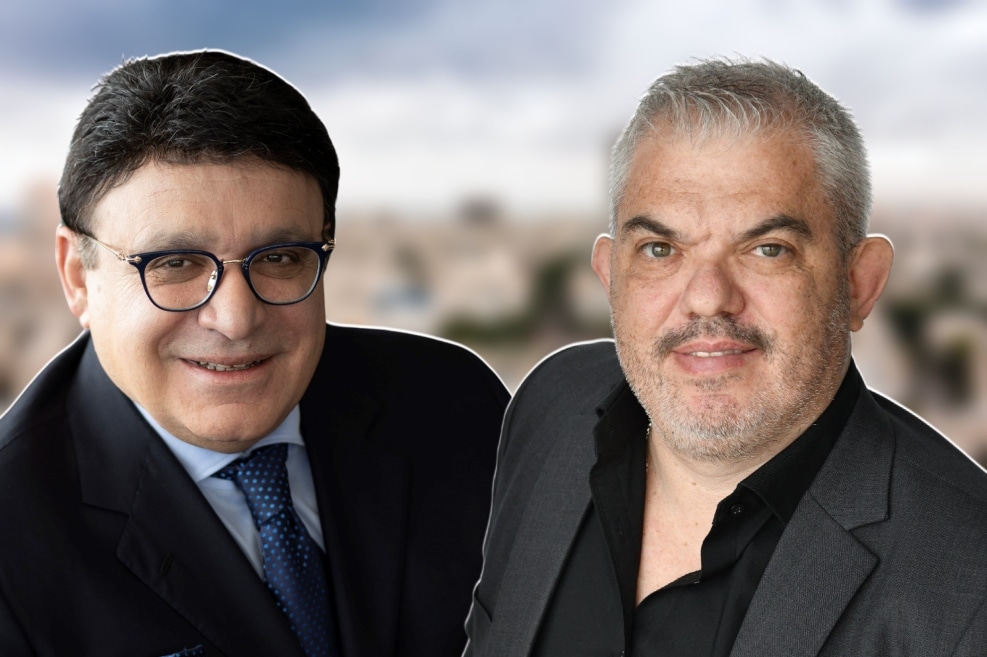מימין: אלכס מריאש // צילום: ראובן קסטרו, עופר נמרודי // צילום: רמי זרנגר | Depositphotos
