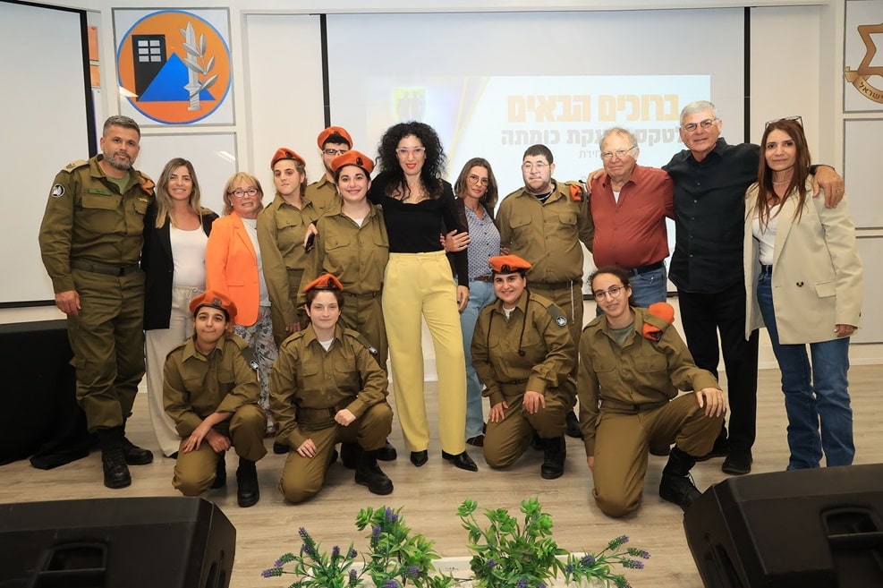 טקס הענקת כומתות גדולים במדים של פרשקובסקי // צילום: יוני רייף