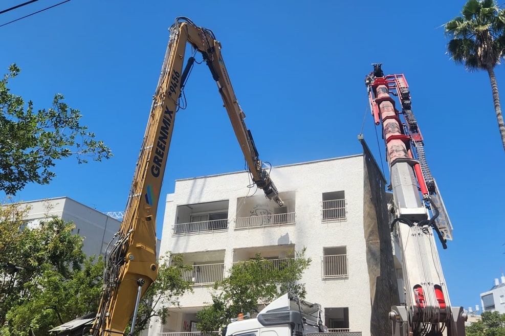 אירוע הריסה בפרויקט תמ"א 38/2 בת"א // צילום יח"צ