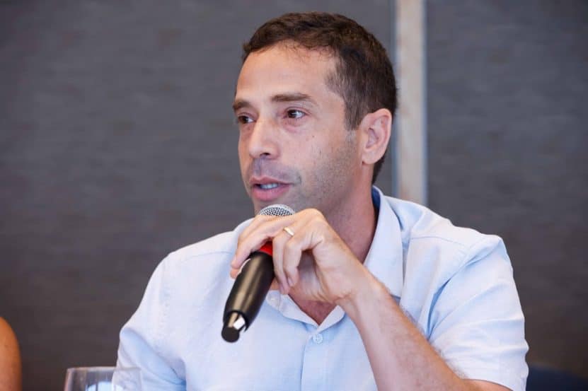 עו"ד ראם רצון בכנס הטובים ביותר של אתר מגדילים // צילום: דרור סיתהכל