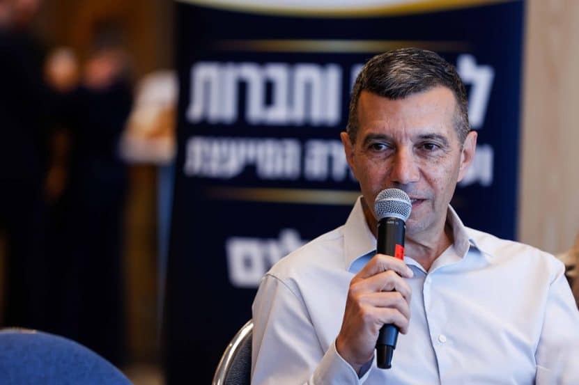 רו"ח אריק גולדיאן בכנס הטובים ביותר של אתר מגדילים // צילום: דרור סיתהכל