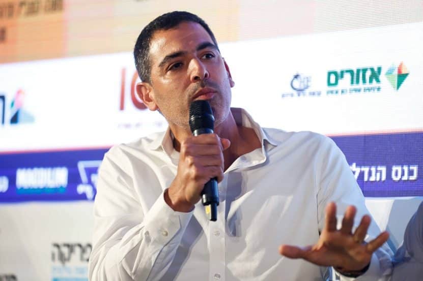 מורדי שבת בכנס הנדל"ן השנתי של אתר מגדילים // צילום: דרור סיתהכל