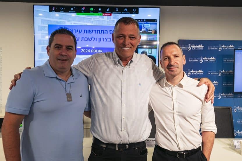 מימין: איתמר פנץ, אלי גינזברג ועמית בכר // צילום: דורון סהר