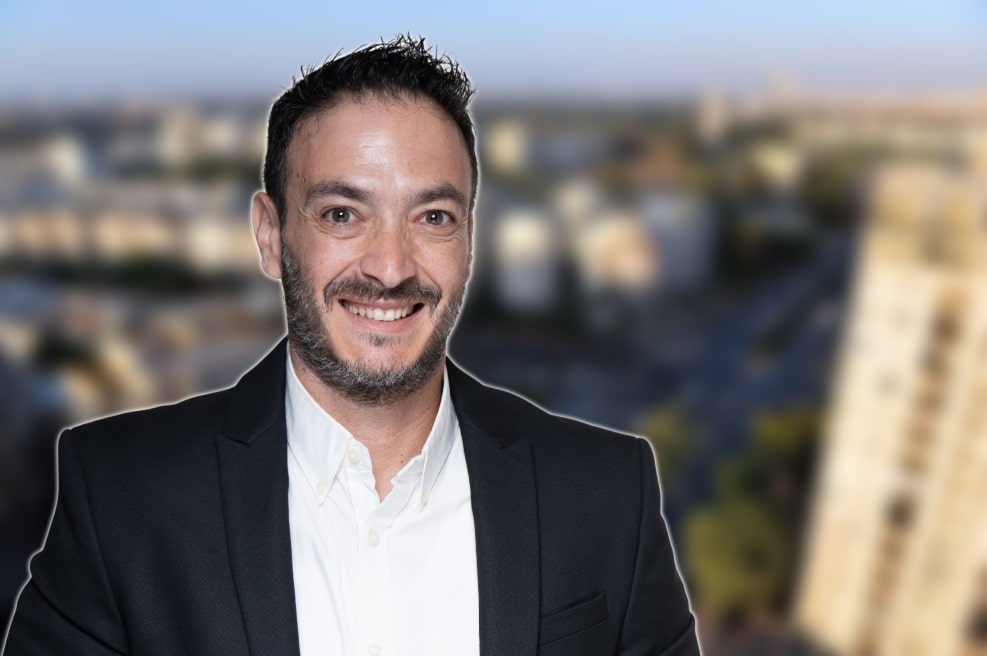 אור בן צבי // צילום: NEWMARK NATAM | Depositphotos