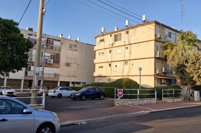 מתחם התחדשות עירונית בקריית עקרון // צילום: מגדילים